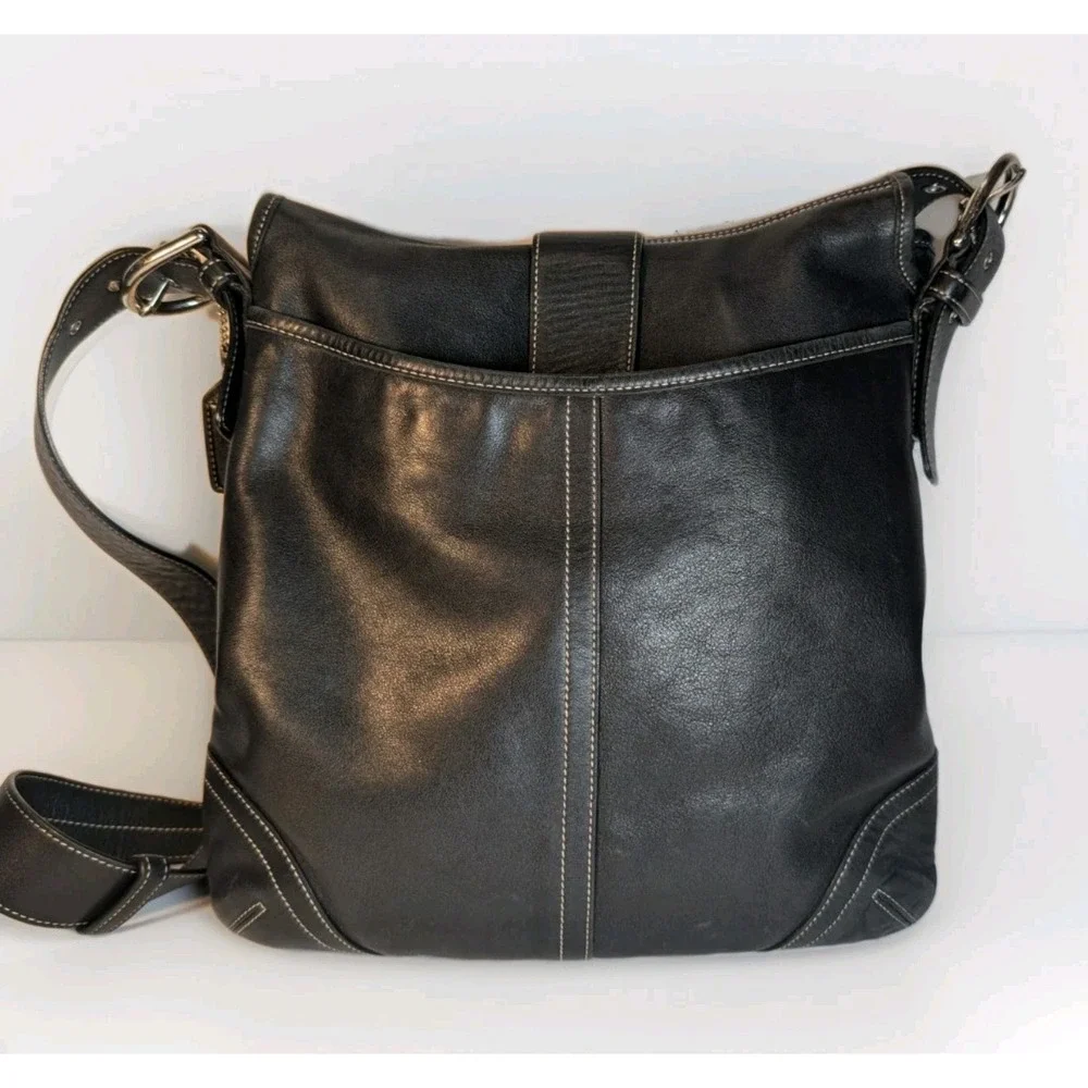 VTG COACH Soho Black Leather Shoulder Bag Crossbody Purse Buckle Adjust Strap